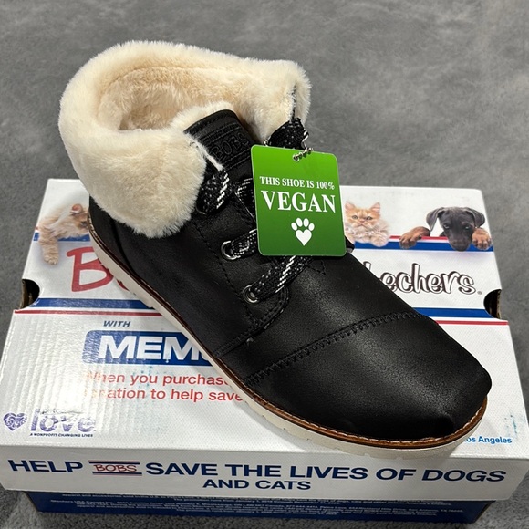 Skechers Black Vegan Boots - Picture 2 of 7